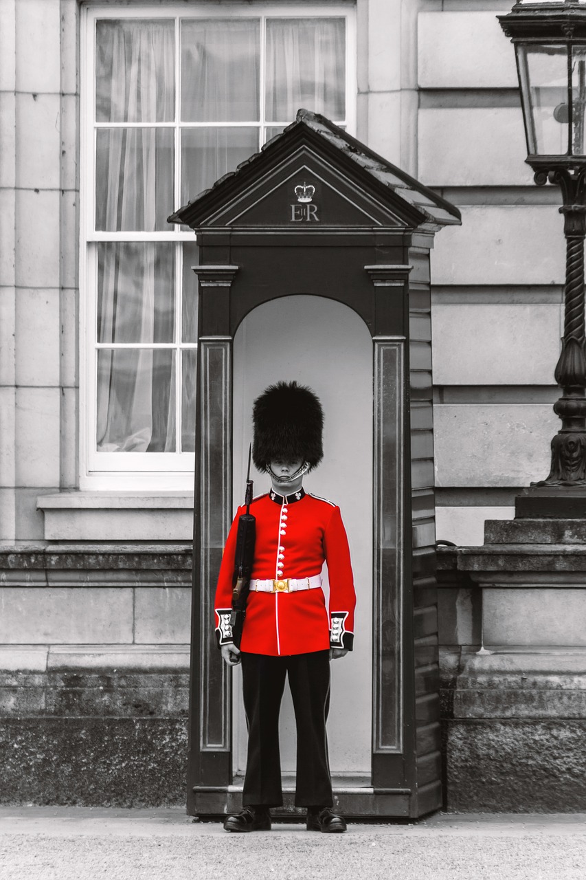 london, grenadier guards, places of interest